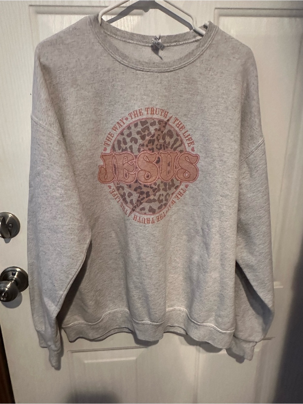 Light Gray Crewneck Sweatshirt with Pink Graphic - Unbranded
